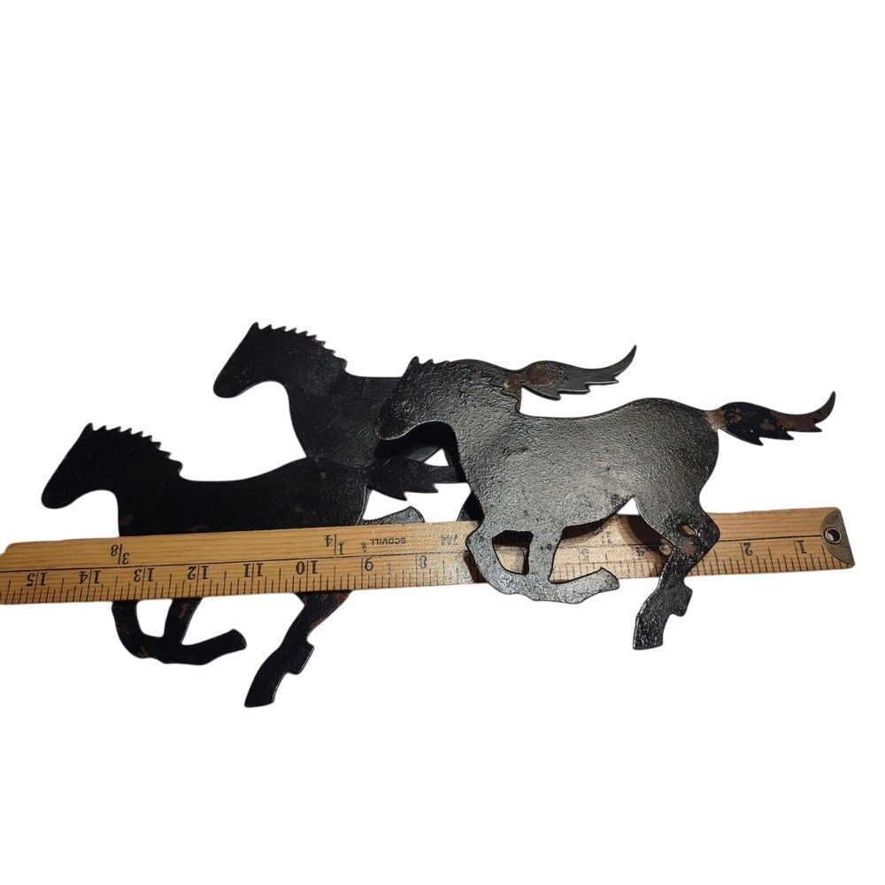 Vintage Americana 3D metal galloping horses Wall hanging art 16"x7" Equestrian
